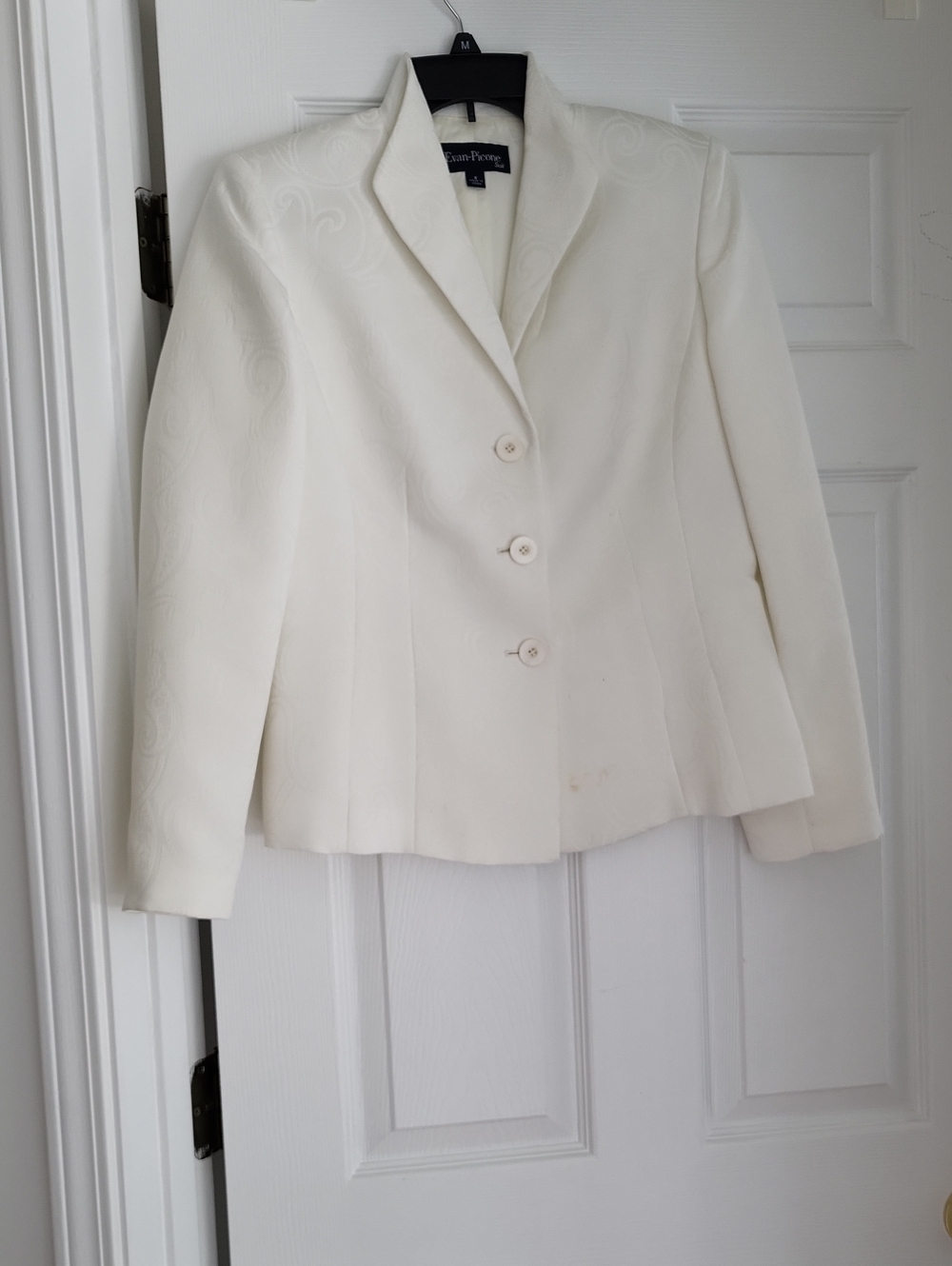 Evan Picone Cream Notch Lapel Tailored Blazer